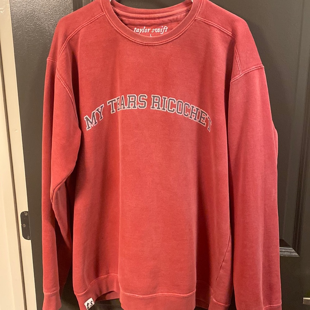 Taylor Swift Sweatshirt